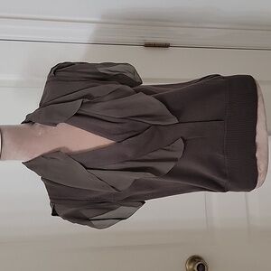 Red Bird, Size M Cotton & Silk Taupe-y Brown Short Sleeve Ruffle V-Neck Sweater